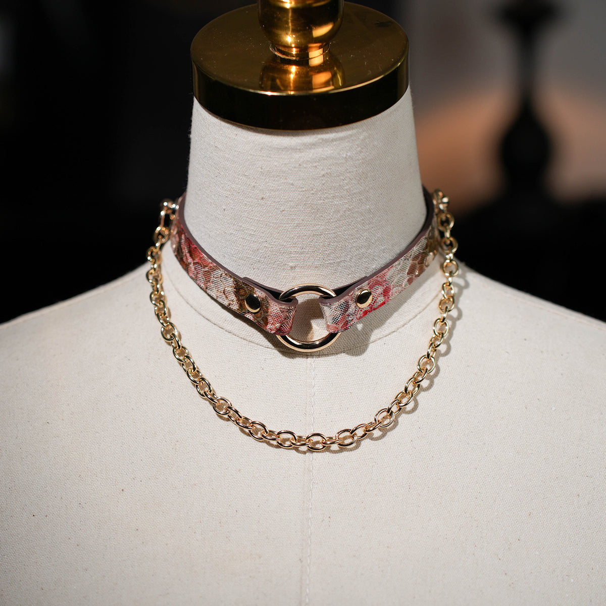 Terra O Ring Choker with Chain