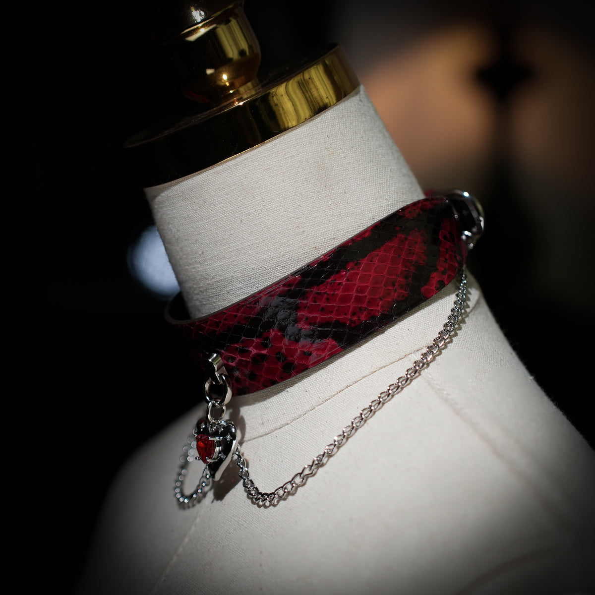 Hydra Double Gold Chain Choker with Heart Pendant
